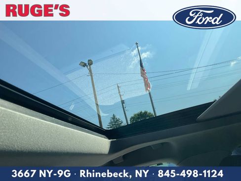 Certified 2023 Ford Explorer XLT w/ Equipment Group 202A AWD/4WD image 26