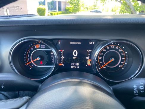 Used 2019 Jeep Wrangler Unlimited Sport S AWD/4WD image 6