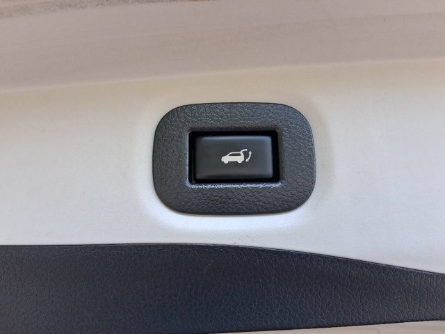 Used 2017 Nissan Rogue SL w/ SL Premium Package AWD/4WD image 27
