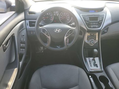 Used 2013 Hyundai Elantra GLS w/ Preferred Pkg image 13