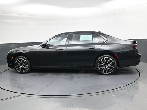 Used 2024 BMW 760i xDrive AWD/4WD image 7