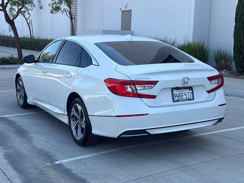 Used 2020 Honda Accord EX image 5