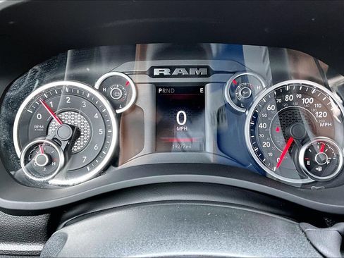 Certified 2026 RAM 2500 Big Horn AWD/4WD image 8