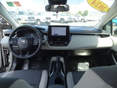 Used 2024 Toyota Corolla LE w/ LE Premium Package image 23