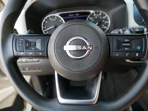 Certified 2023 Nissan Rogue SV AWD/4WD image 25