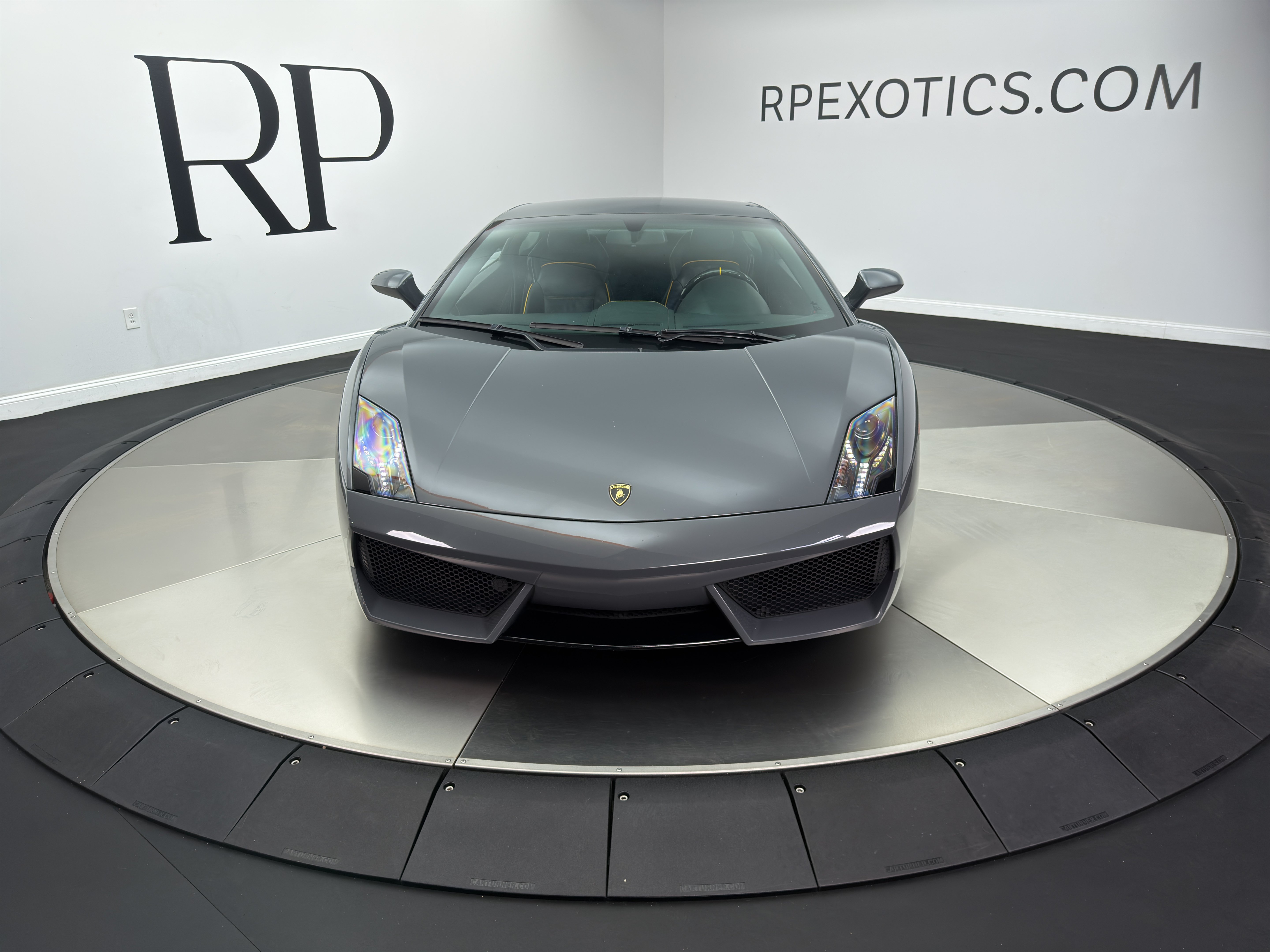 Used 2009 Lamborghini Gallardo LP 560-4 AWD/4WD image 2