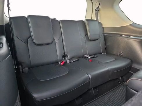 Used 2022 Nissan Armada Platinum w/ Captain's Chairs Package AWD/4WD image 23