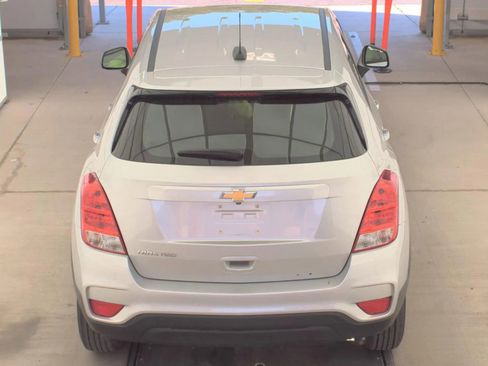 Used 2018 Chevrolet Trax LS AWD/4WD image 6