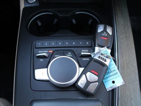 Used 2019 Audi A4 2.0T Premium Plus w/ Premium Plus Package image 33