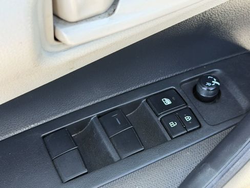 Used 2024 Toyota Corolla LE image 17