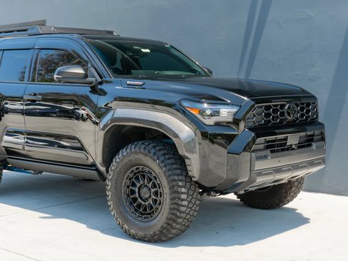 Used 2026 Toyota 4Runner Limited AWD/4WD image 53