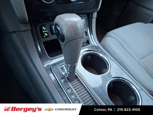 Certified 2017 Chevrolet Traverse LT w/ Style and Technology Package image 19