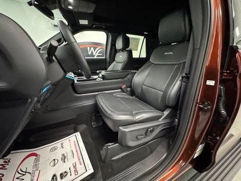 New 2027 Ford Expedition Max Platinum w/ Stealth Performance Package AWD/4WD image 17