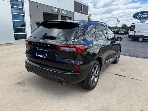 Certified 2023 Ford Escape ST-Line w/ Tech Pack #1 FWD image 7