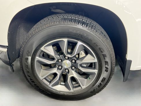 Used 2021 Chevrolet Silverado 1500 LT w/ All Star Edition Plus image 12