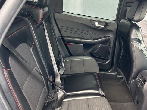 Used 2024 Ford Escape ST-Line image 14