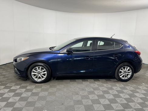 Used 2015 MAZDA MAZDA3 i Touring image 2
