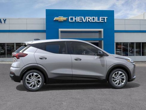 New 2027 Chevrolet Bolt LT w/ Comfort Package FWD image 5