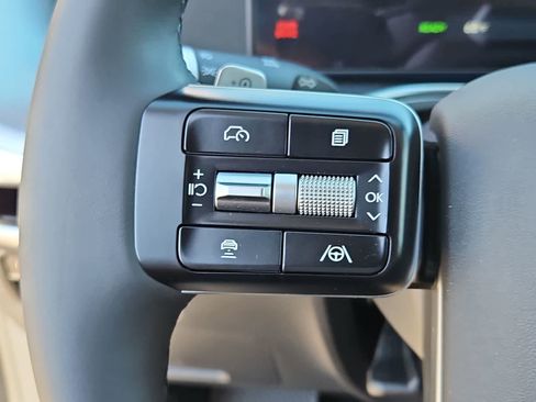 Used 2026 Hyundai Ioniq 9 SEL image 23