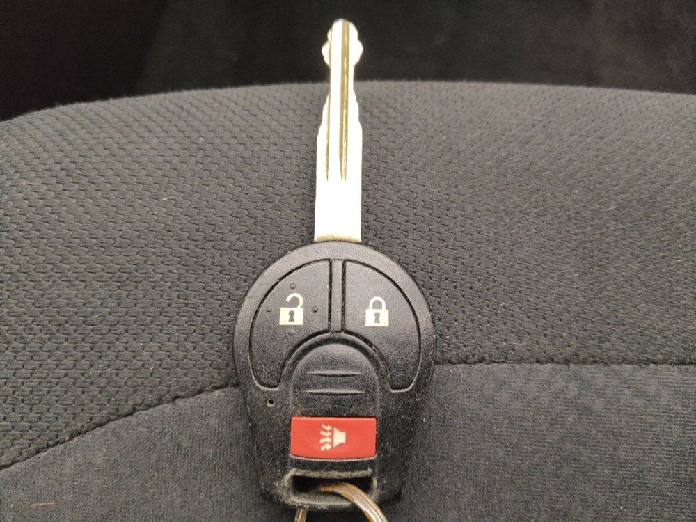 Used 2015 Nissan Rogue S w/ Convenience Package FWD image 32