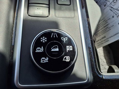 New 2026 Nissan Pathfinder SL AWD/4WD image 31