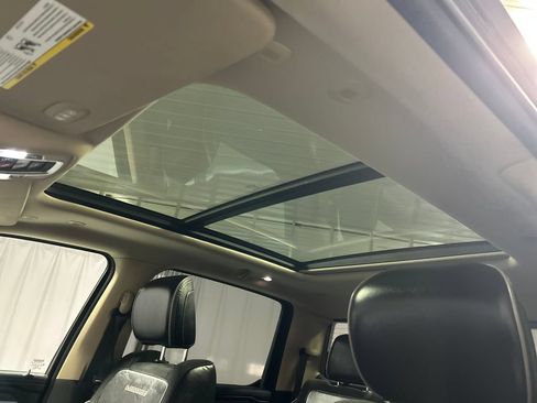 Used 2021 RAM 1500 Laramie AWD/4WD image 22
