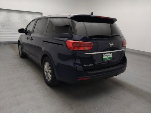Used 2020 Kia Sedona LX FWD image 5