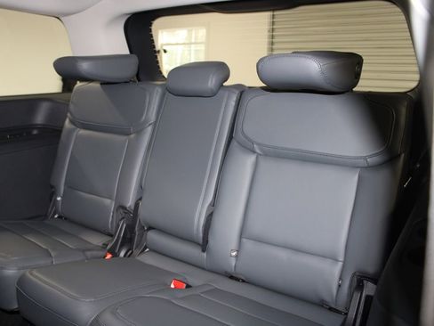 New 2026 Ford Expedition Active image 27