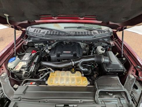 Used 2018 Ford F150 Raptor w/ Equipment Group 802A Luxury AWD/4WD image 24
