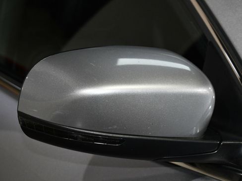 Used 2019 Jeep Cherokee Limited image 61