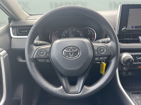 Used 2025 Toyota RAV4 LE image 12