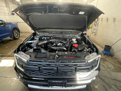 Used 2025 Ford Ranger Raptor image 27