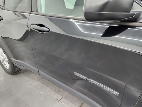 Used 2017 Jeep Compass Sport w/ Cold Weather Group image 25