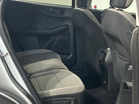 Used 2022 Ford Escape SE w/ Cold Weather Package FWD image 53
