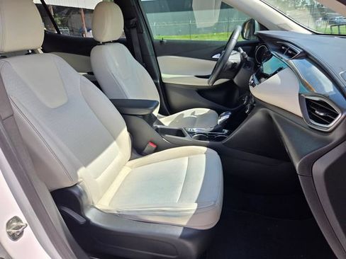 Used 2021 Buick Encore GX Select w/ Sport Touring Package FWD image 15