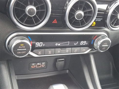 Used 2021 Nissan Sentra SV image 16