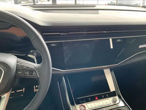 New 2026 Audi RS Q8 performance image 6