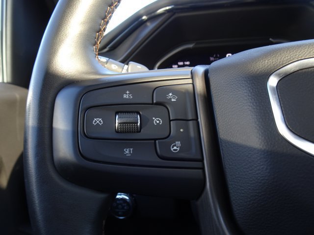 Used 2023 GMC Sierra 1500 AT4 w/ AT4 Premium Package AWD/4WD image 24
