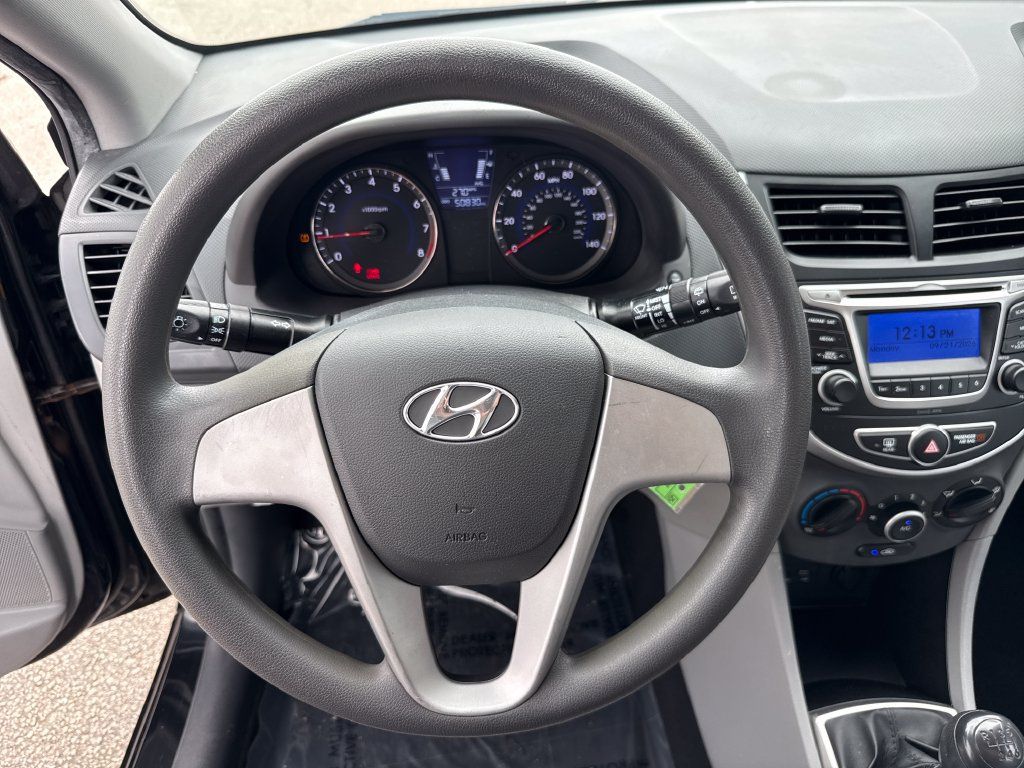 Used 2014 Hyundai Accent GS FWD image 14