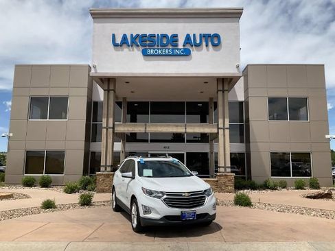 Used 2018 Chevrolet Equinox Premier AWD/4WD image 1