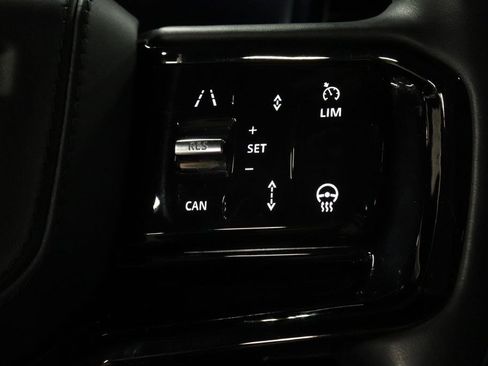 Used 2024 Land Rover Range Rover Sport Dynamic SE AWD/4WD image 27