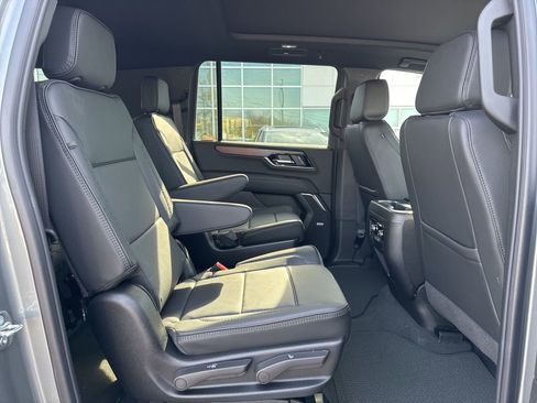 New 2026 GMC Yukon XL Denali w/ Sun & Power Step Package image 26