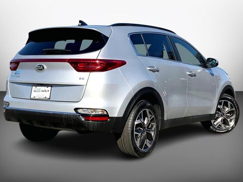 Used 2022 Kia Sportage EX image 13