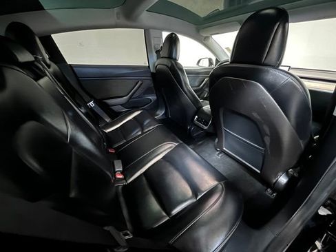 Used 2019 Tesla Model 3 Standard Range Plus RWD image 12