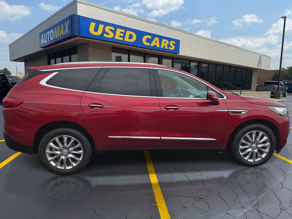Used 2021 Buick Enclave Essence w/ Trailering Package, 5000 lbs. FWD image 2