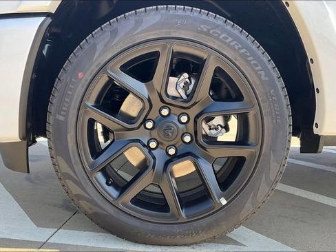 New 2026 RAM 1500 Laramie w/ Advanced Safety Group II AWD/4WD image 18