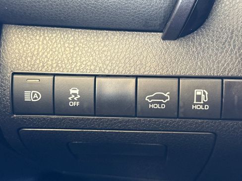 Certified 2023 Toyota Camry SE image 30