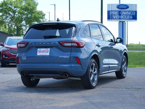 Used 2023 Ford Escape ST-Line w/ Tech Pack #1 AWD/4WD image 3