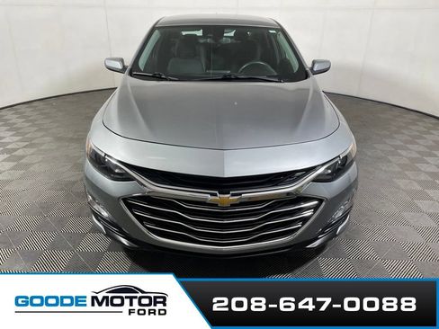 Used 2024 Chevrolet Malibu LT FWD image 3
