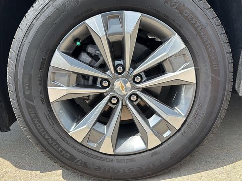 Used 2026 Chevrolet Equinox LT FWD image 29